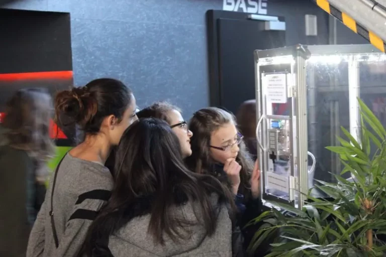 Lasergame à Bienne Avec les Valbirses, photo 2