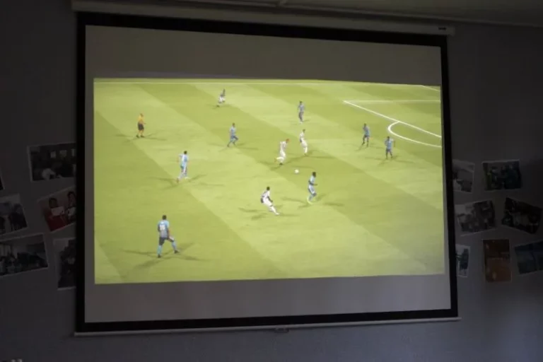 Soirée Jeux video sur grand écran à Malleray, photo 4