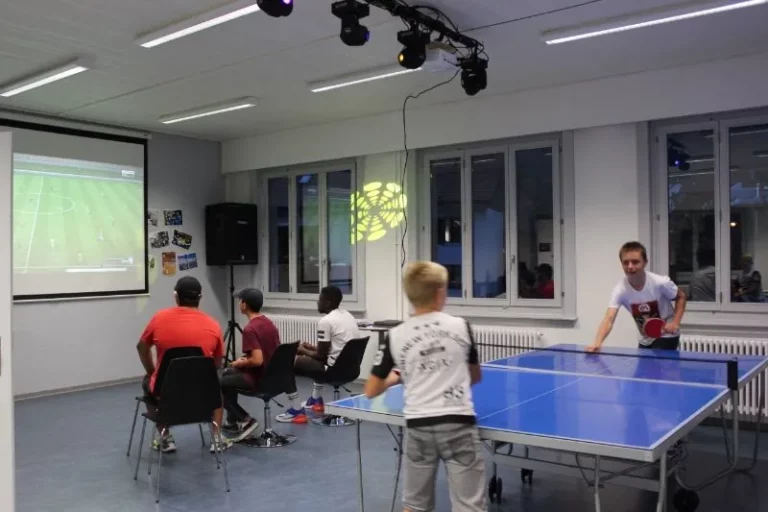 Soirée Jeux video sur grand écran à Malleray, photo 6