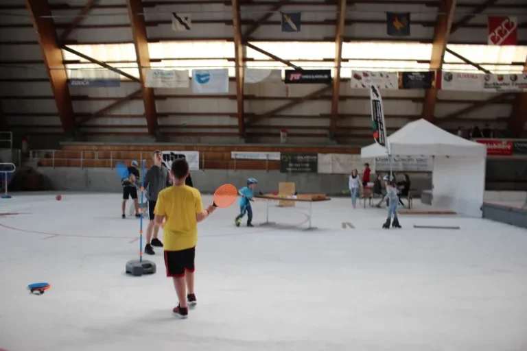 4 après midi sport et détente et jeu de piste à la patinoire de Tramelan, photo 2