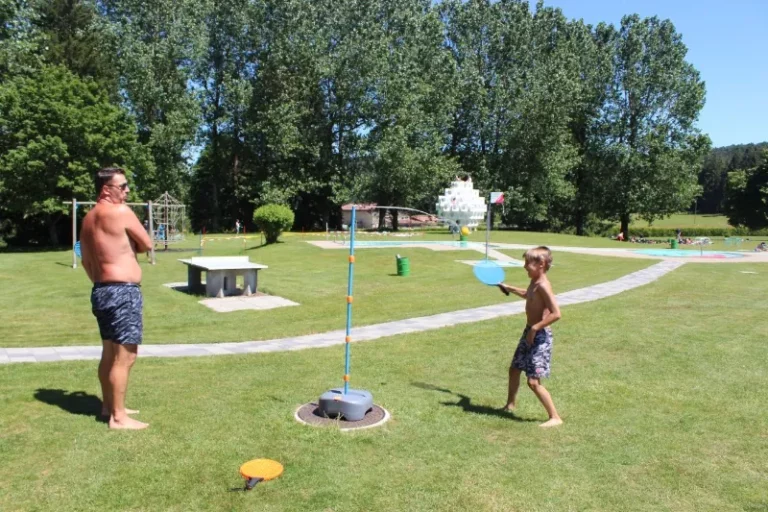 Animation mobile estivale à la piscine du Château à Tramelan, photo 1