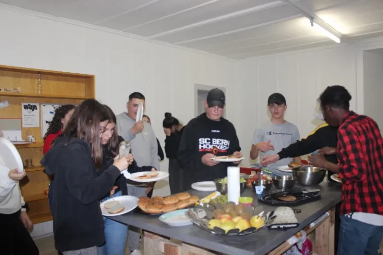 Repas saveurs d'ailleurs américaines à Tramelan, photo 4