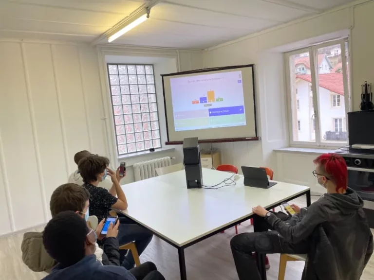 Masterquizz avec Kahoot à Tramelan, photo 3