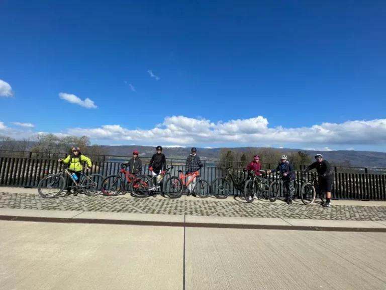 Tour à vélo au bord du lac de Bienne, photo 4