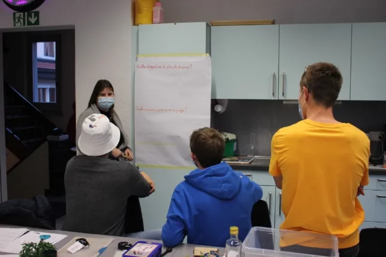 Projet escape game confection du décor derniers détails, photo 7