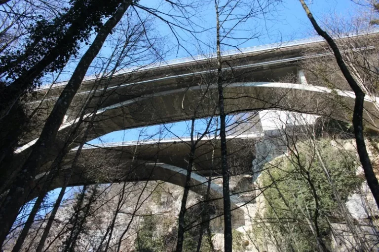 Balade et énigmes dans les gorges du Taubenloch, photo 7