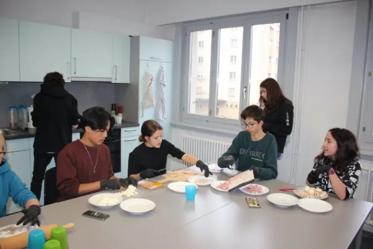 Soirée repas mini pizza party à Malleray, photo 1