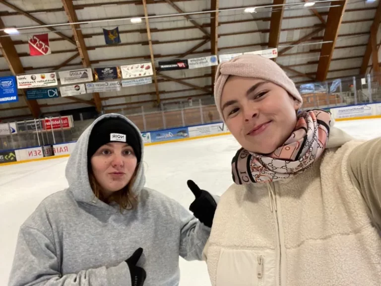 Sortie à la patinoire à Tramelan, photo 5