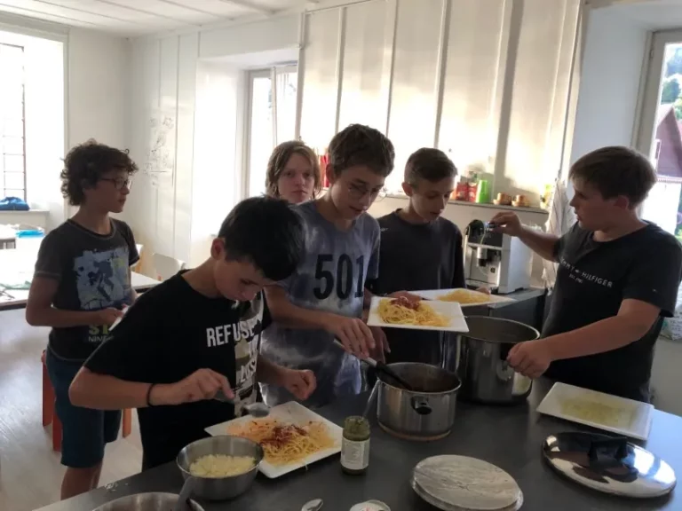 Soirée repas Pasta party à Tramelan, photo 7