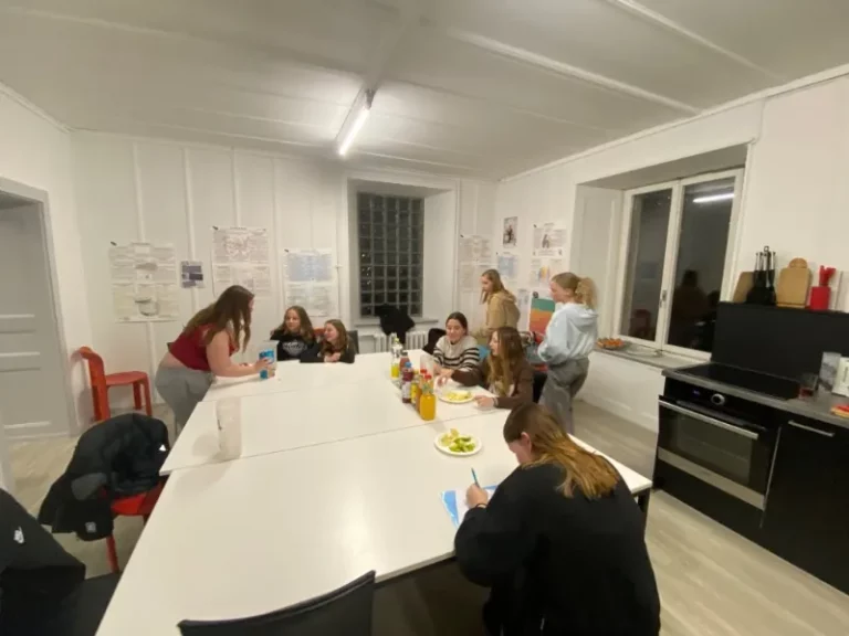 Soirée d'hiver Spéciale Filles à Tramelan, photo 12