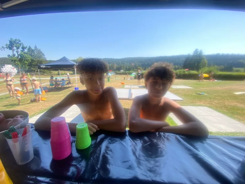 Animation à la piscine du Château à Tramelan, photo 1