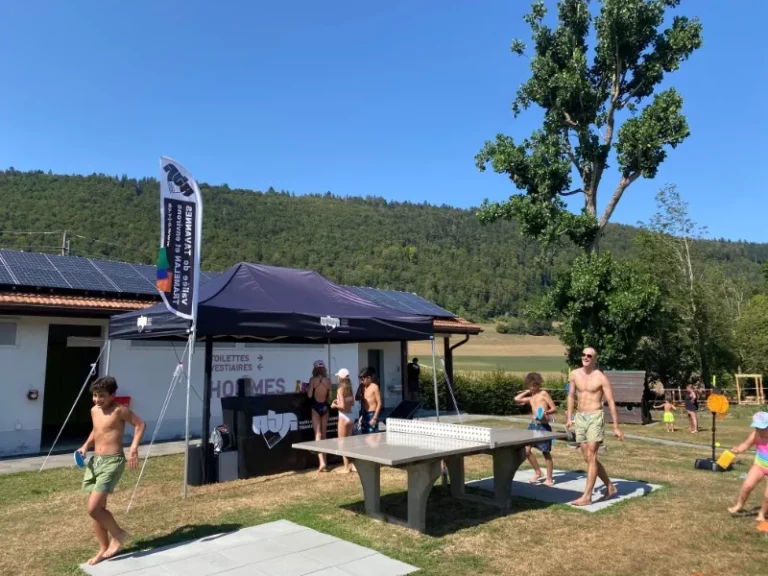 Animation à la piscine du Château à Tramelan, photo 5