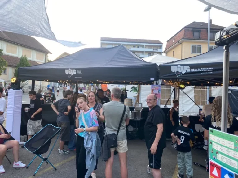 Stand de prévention Fête des Saisons à Tavannes, photo 8