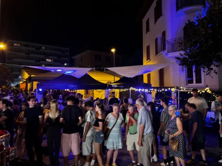 Stand de prévention Fête des Saisons à Tavannes, photo 11