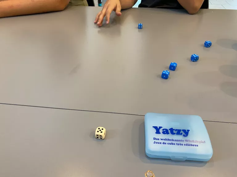 Défi Jeu Yahtzee à Malleray